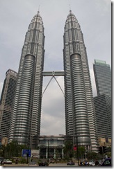 Les celebres tours Petronas de Kuala Lumpur